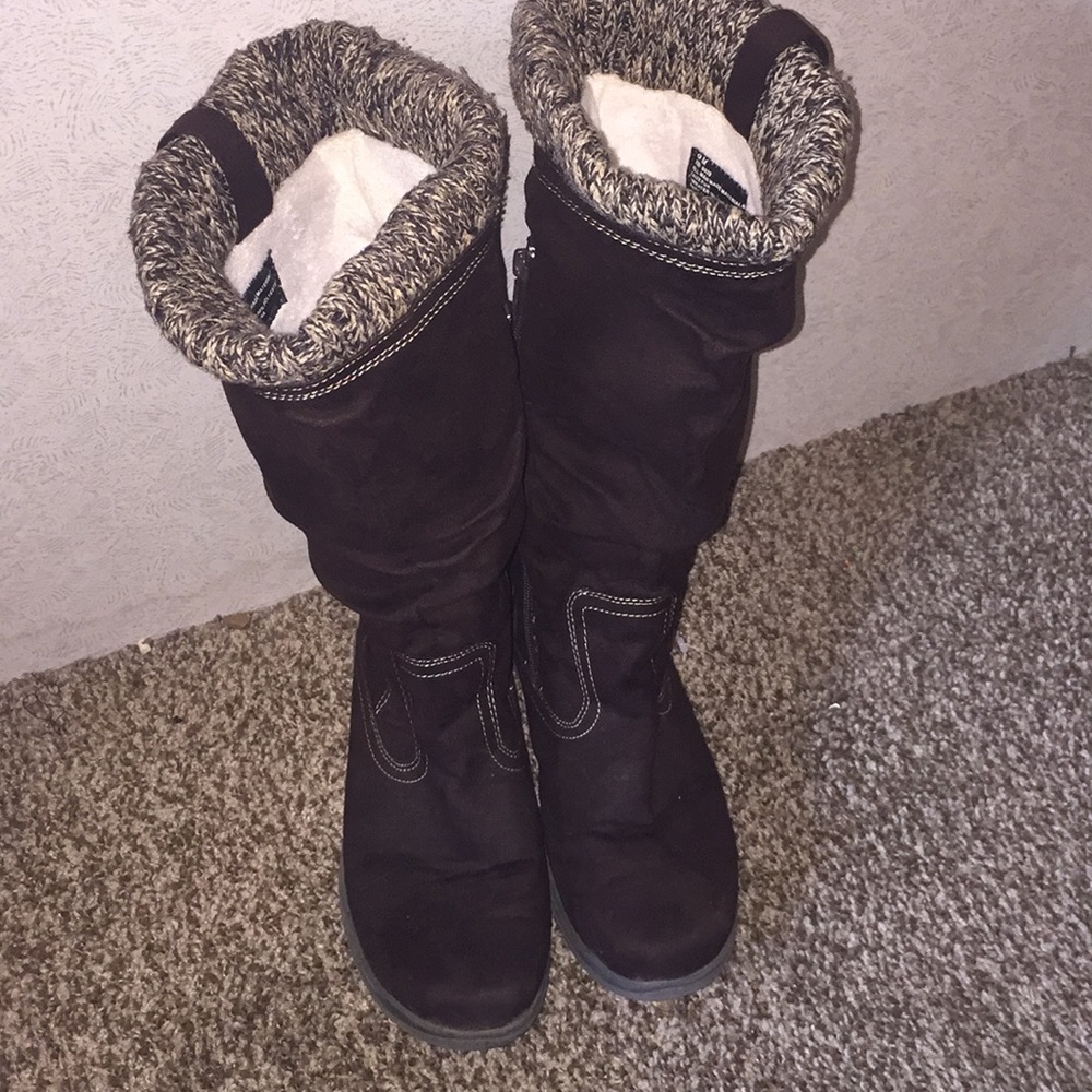 Totes boots